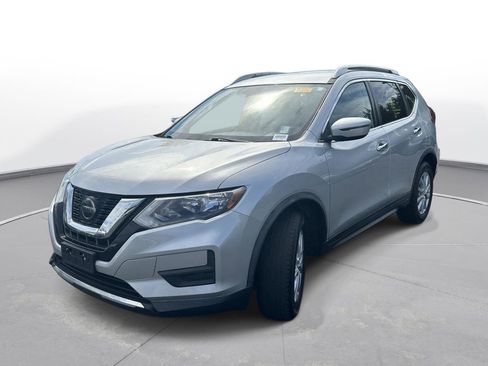 Used 2020 Nissan Rogue SV AWD/4WD image 2