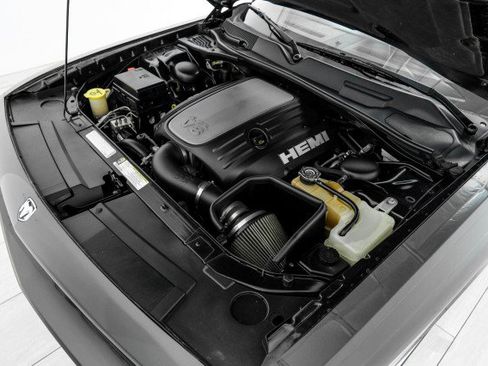 Used 2009 Dodge Challenger R/T RWD image 40