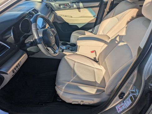 Used 2019 Subaru Outback 2.5i Premium image 13