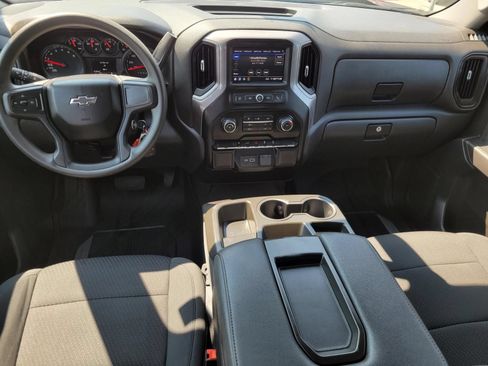 Used 2021 Chevrolet Silverado 1500 Custom Trail Boss AWD/4WD image 16