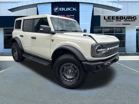Used 2025 Ford Bronco Badlands AWD/4WD image 1