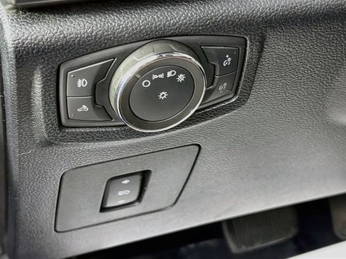 Used 2016 Ford F150 XLT w/ Equipment Group 301A Mid AWD/4WD image 10