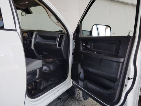 Used 2018 RAM 2500 Tradesman w/ Cold Weather Group AWD/4WD image 10