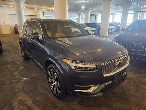 Certified 2024 Volvo XC90 B6 Ultimate AWD/4WD image 5