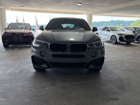 Used 2019 BMW X6 sDrive35i w/ M Sport Package RWD image 5
