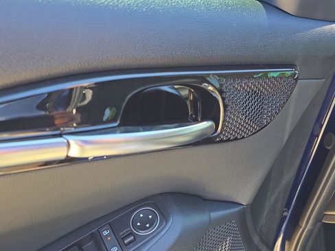 New 2026 Kia Seltos EX image 18