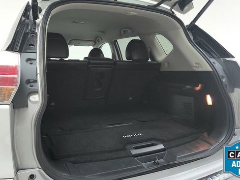 Used 2015 Nissan Rogue SL FWD image 22