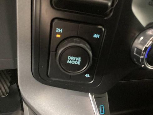 Used 2022 Ford F150 XLT w/ Equipment Group 302A High image 29