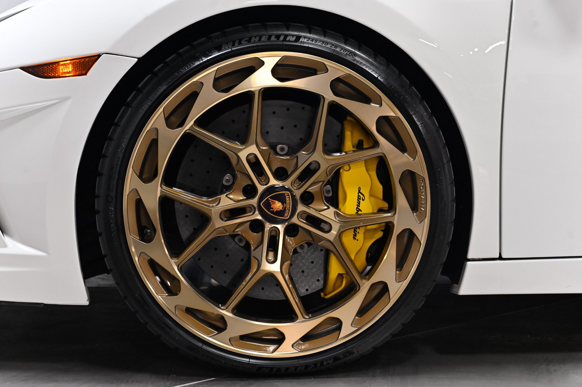 Used 2013 Lamborghini Gallardo LP 560-4 AWD/4WD image 23