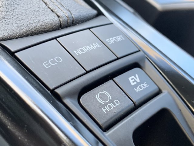 Used 2026 Toyota Camry SE FWD image 28