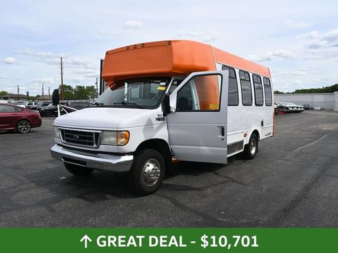 Used 2003 Ford E-450 and Econoline 450 RWD image 50
