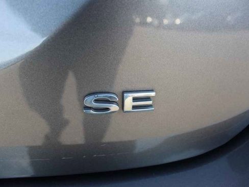 Used 2014 Ford Focus SE image 7