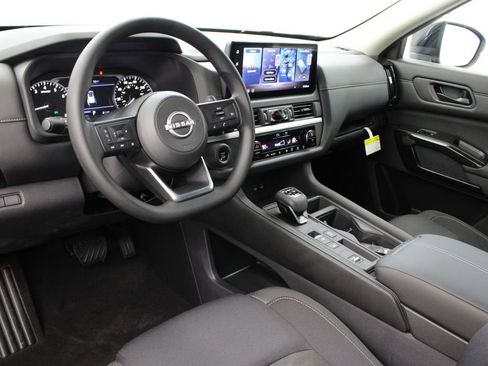 New 2026 Nissan Pathfinder S FWD image 14