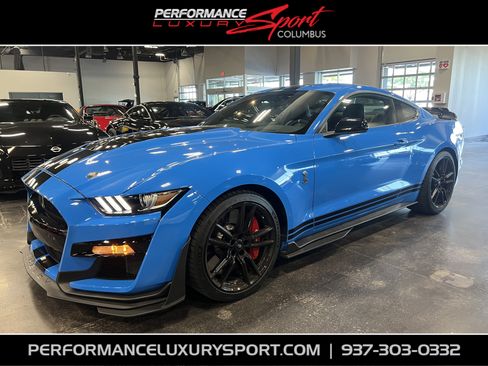 Used 2022 Ford Mustang Shelby GT500 w/ Handling Package RWD image 1