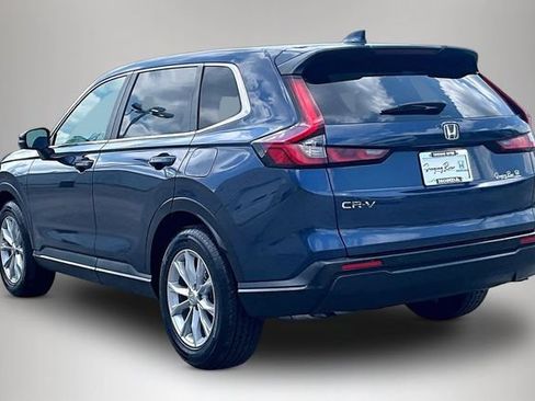 Used 2025 Honda CR-V EX-L image 4