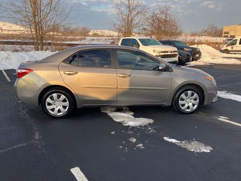 Used 2015 Toyota Corolla LE w/ Body Protection Package #1 image 8