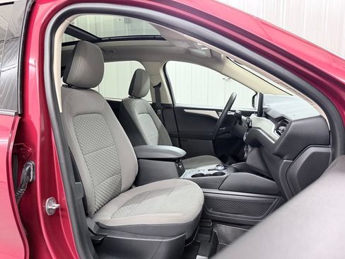 Used 2020 Ford Escape SE FWD image 43