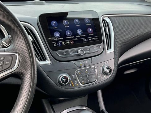 Used 2024 Chevrolet Malibu LT image 7