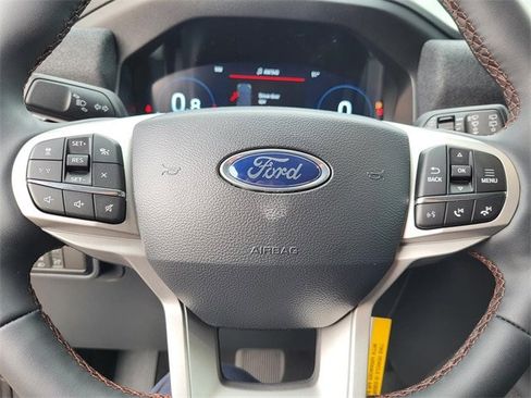 New 2026 Ford Explorer Active image 4