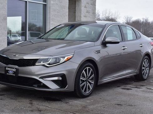 Used 2019 Kia Optima EX image 12
