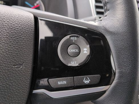 Certified 2020 Honda Pilot Touring image 15