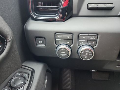 New 2026 GMC Sierra 3500 AT4 w/ AT4 Premium Plus Package image 20