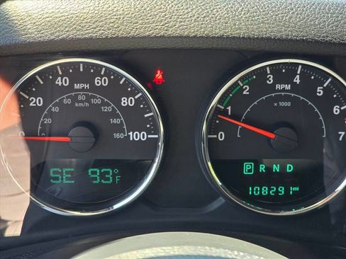 Used 2015 Jeep Wrangler Sport w/ Quick Order Package 24S AWD/4WD image 5