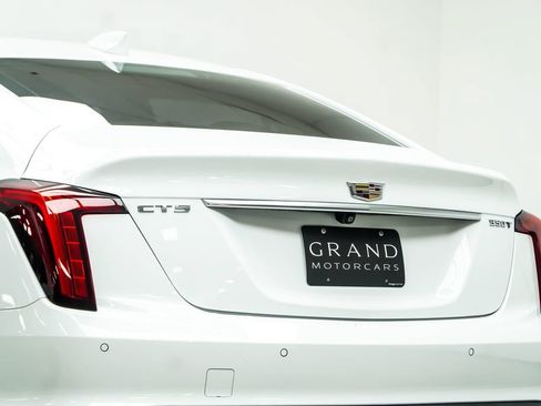 Used 2023 Cadillac CT5 Luxury RWD image 14