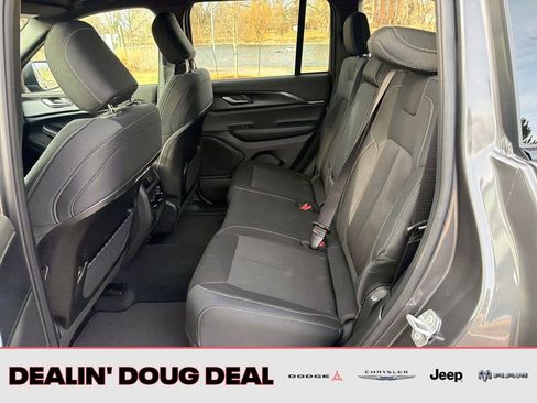 New 2026 Jeep Grand Cherokee Laredo AWD/4WD image 20