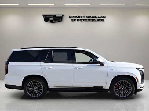 Certified 2025 Cadillac Escalade Sport Platinum image 6