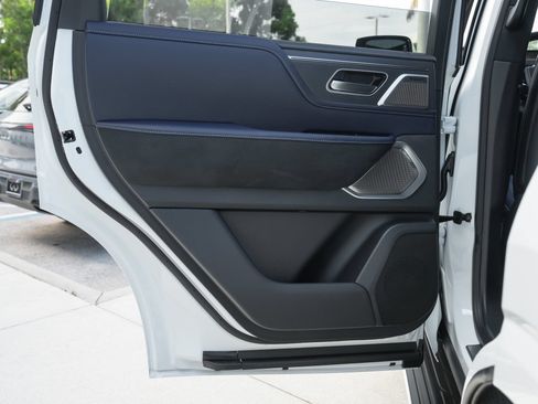 Certified 2026 INFINITI QX80 4WD image 31