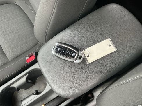 Certified 2023 Hyundai Kona SEL w/ Cargo Package FWD image 5