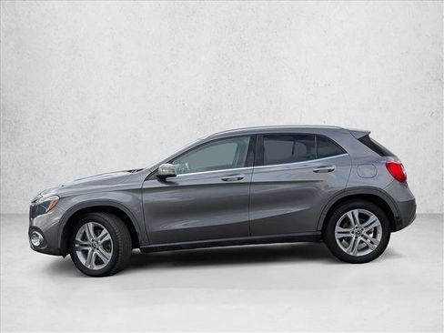 Used 2018 Mercedes-Benz GLA 250 image 8