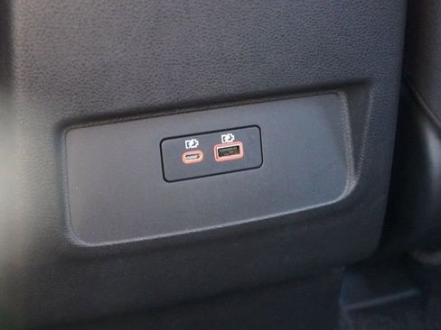 Used 2024 Nissan Frontier SV w/ Technology Package image 25