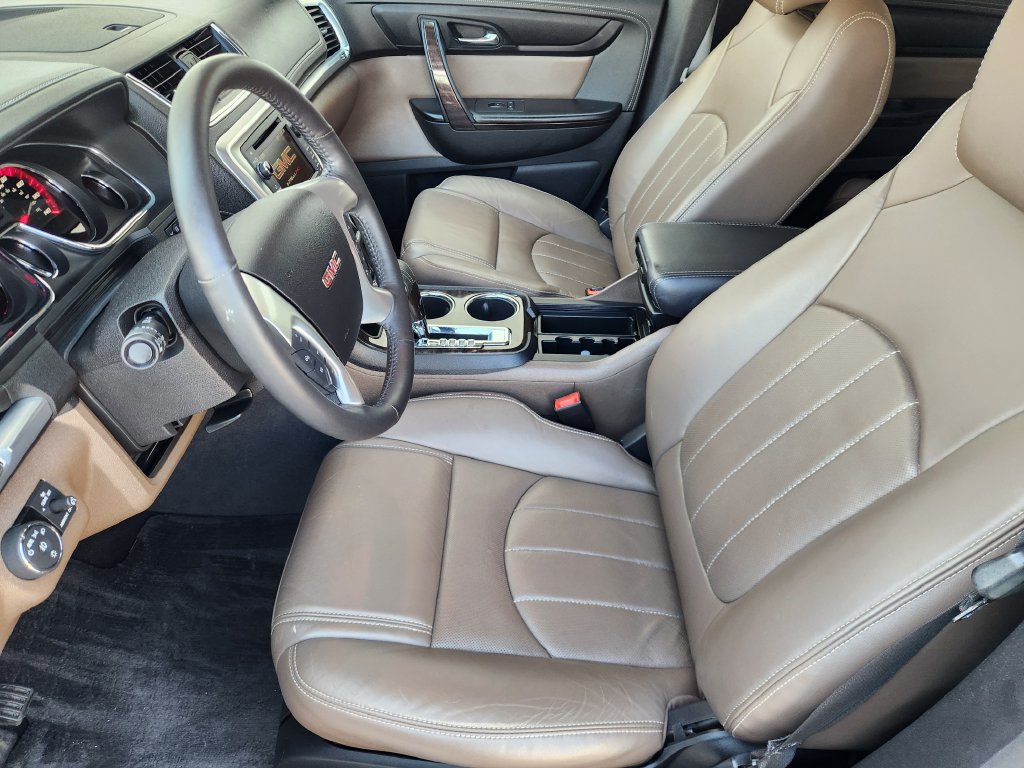 Used 2016 GMC Acadia SLT w/ Open Road Package FWD image 13