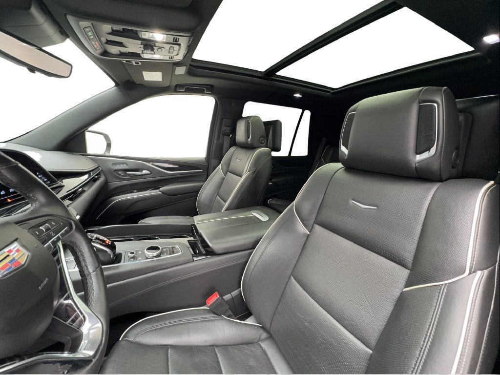 Used 2021 Cadillac Escalade Sport w/ Driver Assist Tech Package AWD/4WD image 18