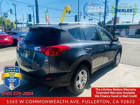 Used 2015 Toyota RAV4 LE FWD image 13