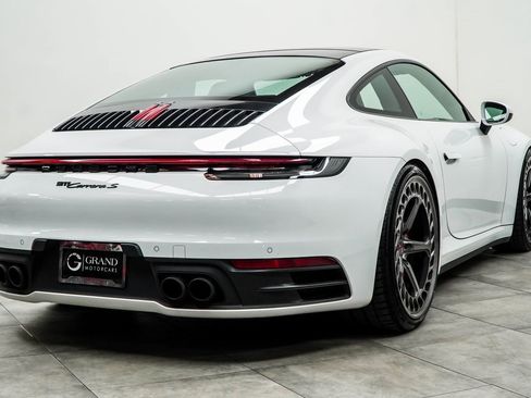 Used 2020 Porsche 911 Carrera S image 12