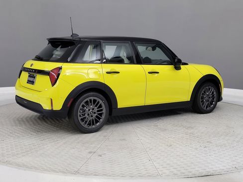 New 2026 MINI Cooper S image 6