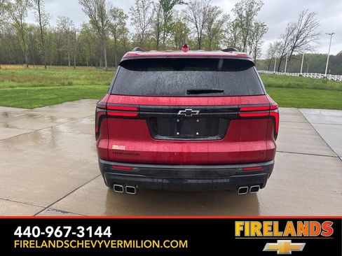 Certified 2024 Chevrolet Traverse LT w/ Midnight/Sport Edition FWD image 5