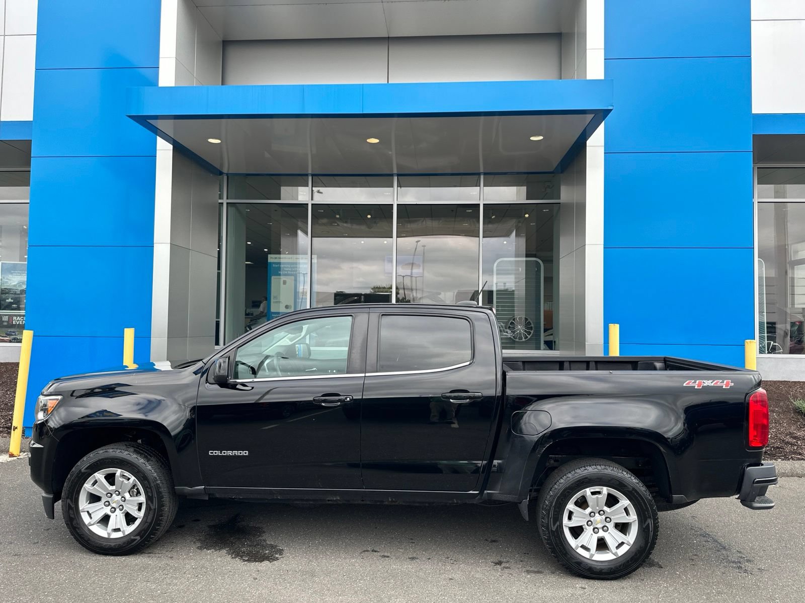 Used 2019 Chevrolet Colorado LT AWD/4WD image 8
