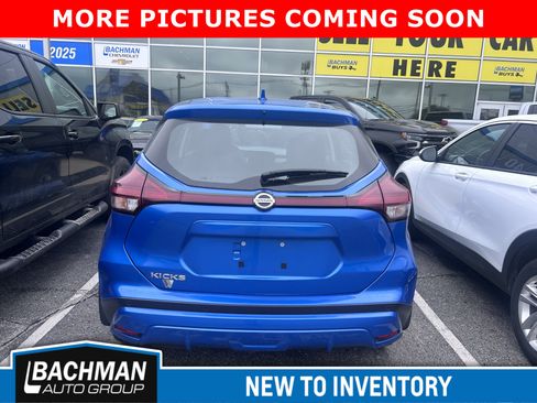 Used 2021 Nissan Kicks S FWD image 6
