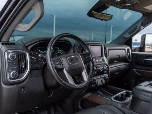 Used 2020 GMC Sierra 3500 Denali w/ Denali Ultimate Package AWD/4WD image 14