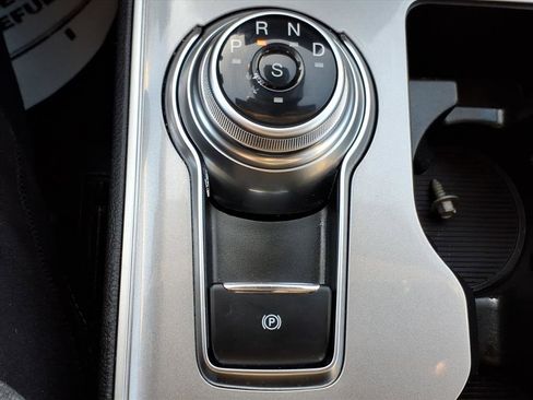 Used 2024 Ford Edge SEL w/ Convenience Package image 16