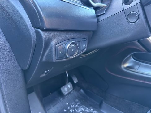 Used 2018 Lincoln MKC Black Label w/ Lincoln MKC Climate Package image 8