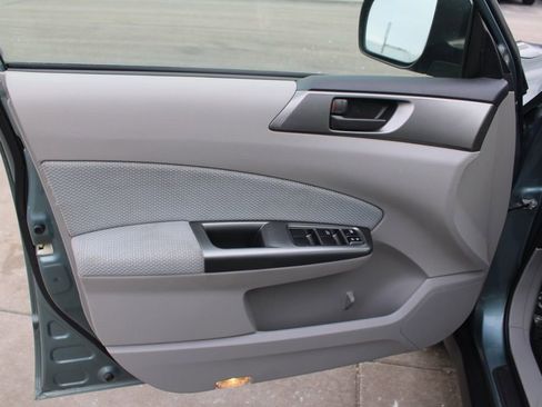 Used 2012 Subaru Forester 2.5X w/ Alloy Wheel Pkg image 18