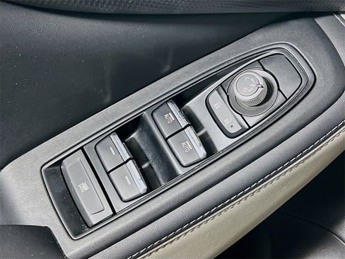 Certified 2023 Subaru Forester Limited image 17