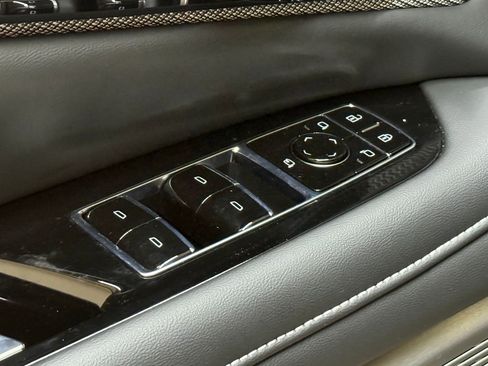 Certified 2025 Cadillac Optiq Luxury 1 image 25