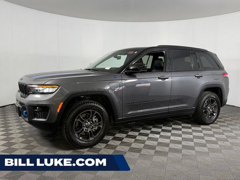 Used 2024 Jeep Grand Cherokee Trailhawk w/ Luxury Tech Group III AWD/4WD image 1