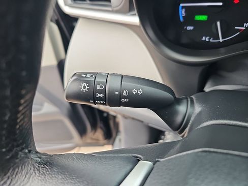 Used 2022 Toyota Sienna XLE image 27